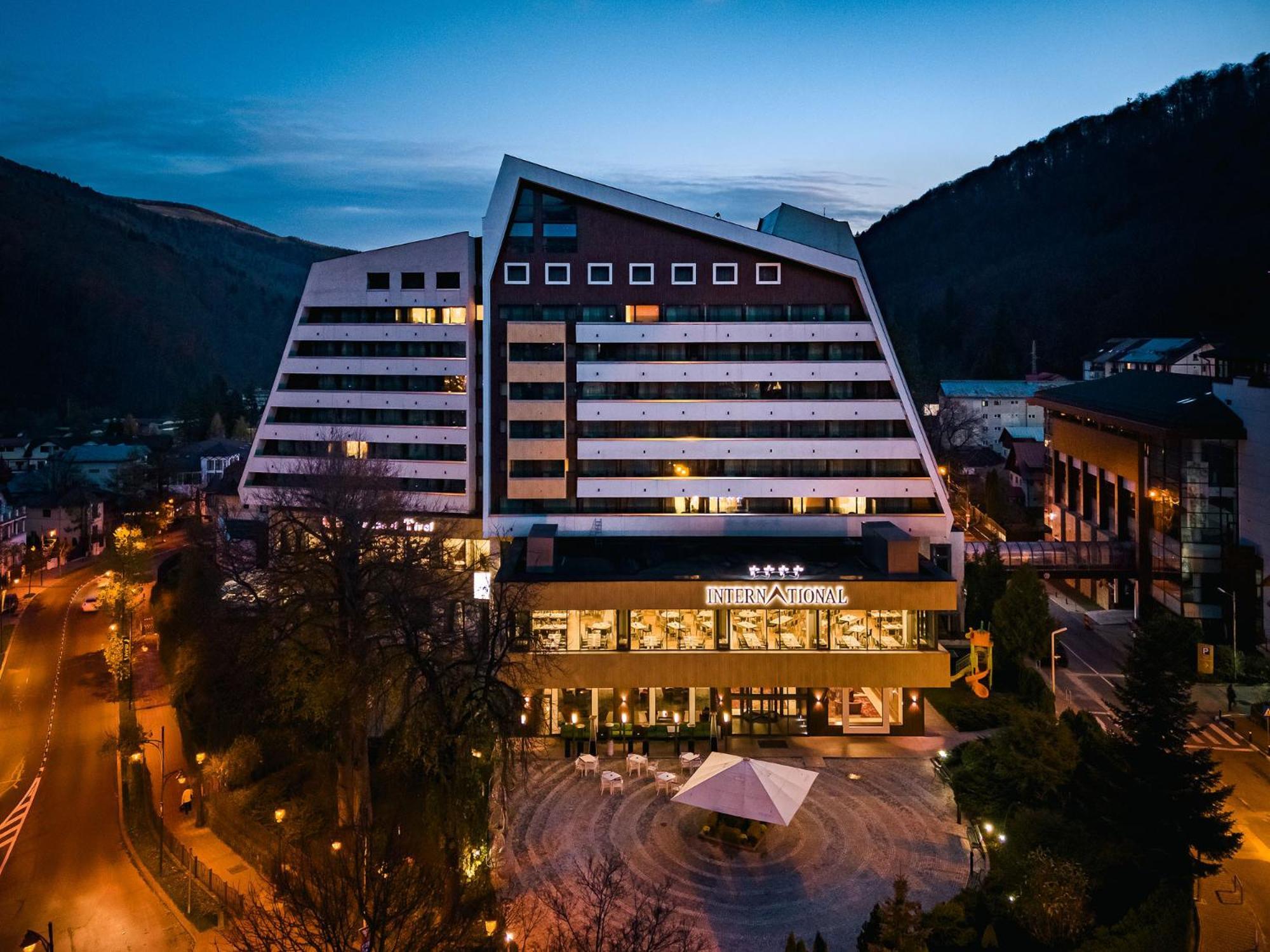 Hotel International Sinaia Exteriör bild